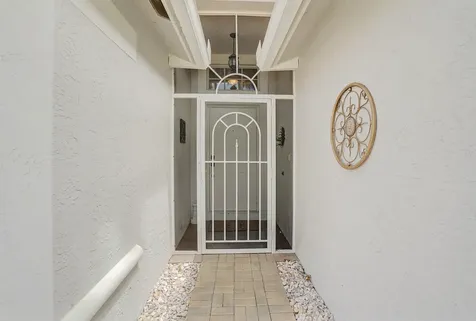 5335 Vernio Lane Boynton Beach FL 33437