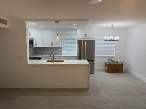 790 Burgundy Q Delray Beach FL 33484