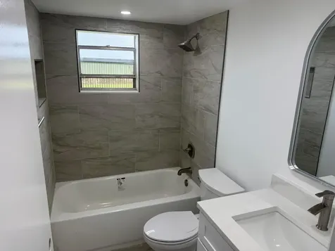 790 Burgundy Q Delray Beach FL 33484