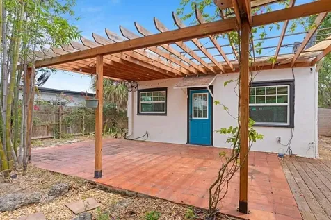 221 N Ocean Breeze Lake Worth Beach FL 33460