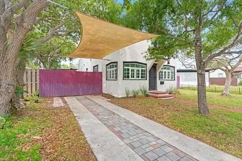 221 N Ocean Breeze Lake Worth Beach FL 33460