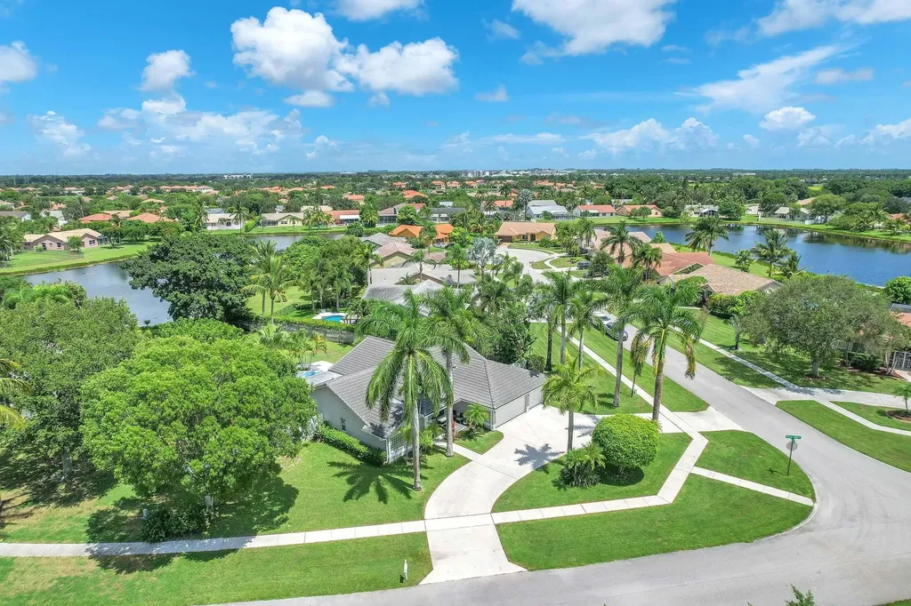 10844 Paso Fino Drive Wellington FL 33449