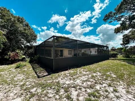 1308 Kentucky Avenue Fort Pierce FL 34950