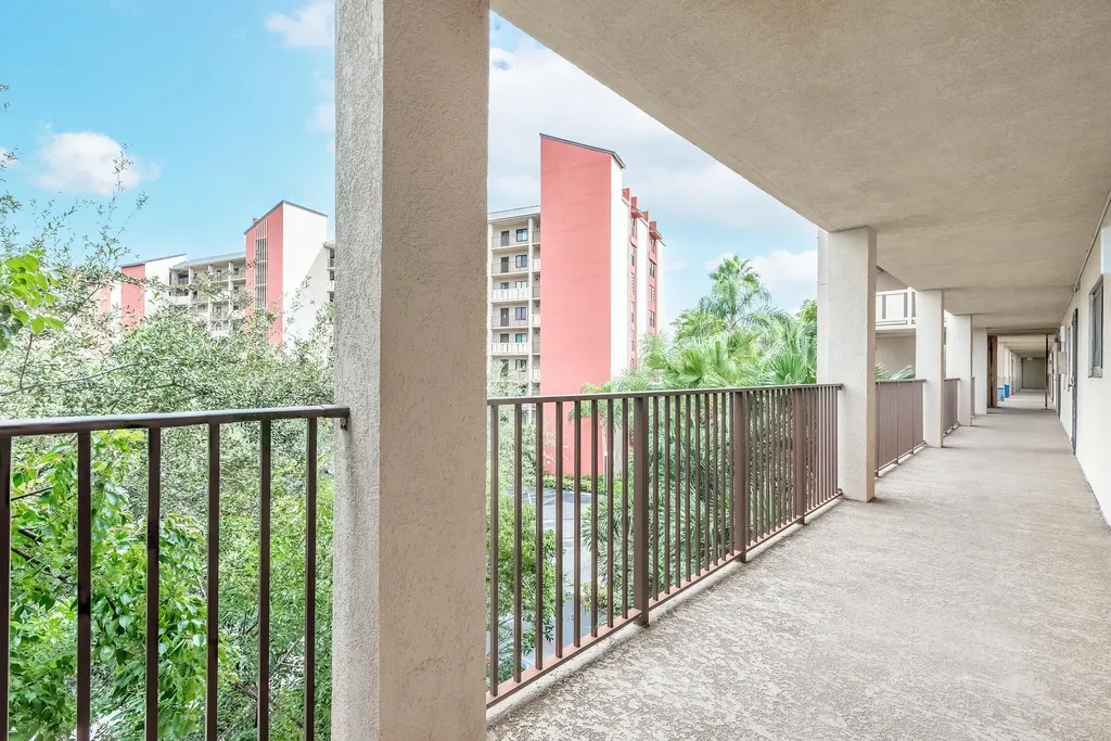 2208 S Cypress Bend Drive Pompano Beach FL 33069