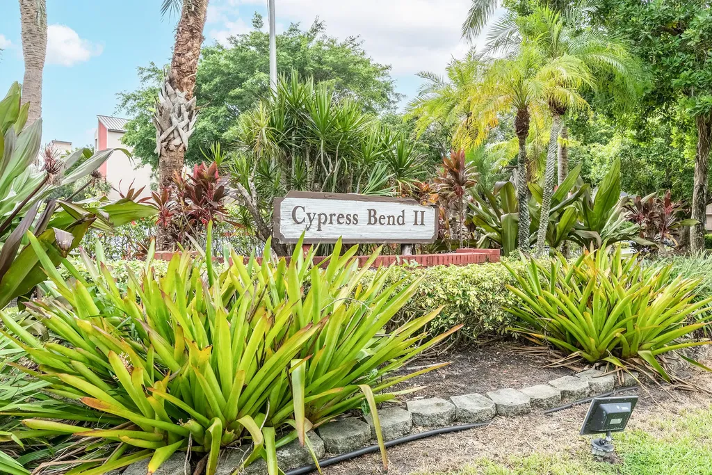 2208 S Cypress Bend Drive Pompano Beach FL 33069