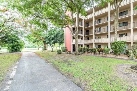 2208 S Cypress Bend Drive Pompano Beach FL 33069