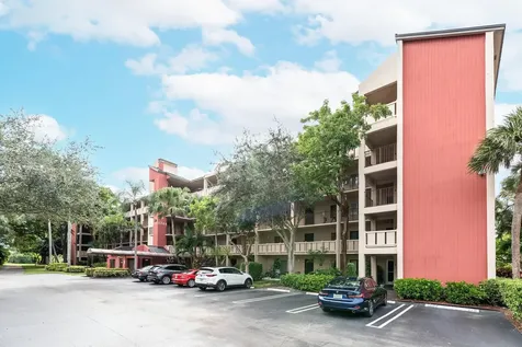 2208 S Cypress Bend Drive Pompano Beach FL 33069