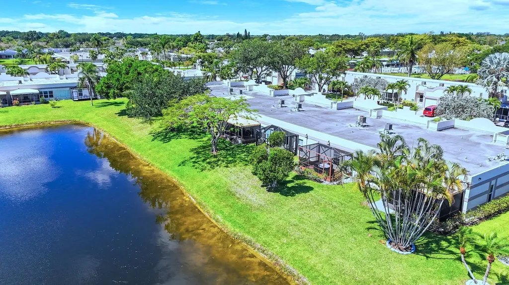 18800 Haywood Terrace Boca Raton FL 33496