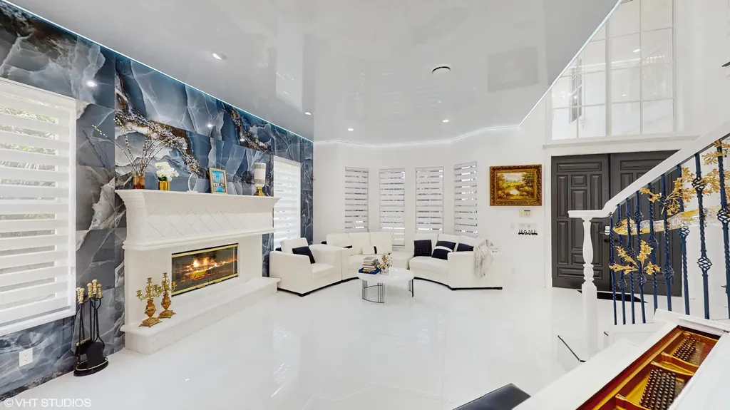 377 Squire Drive Wellington FL 33414