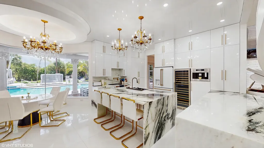 377 Squire Drive Wellington FL 33414