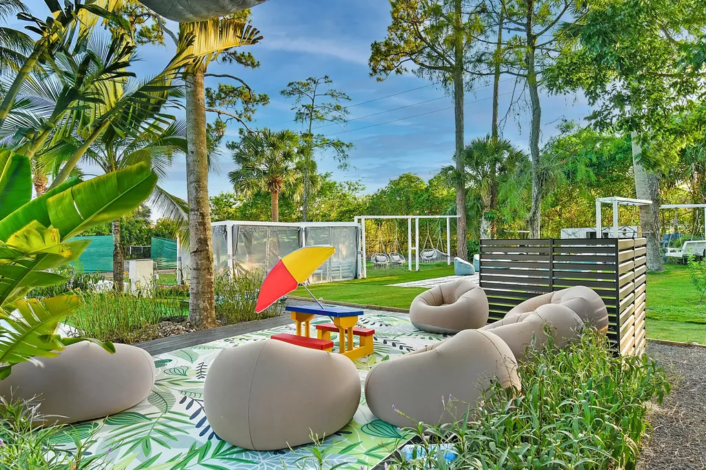 377 Squire Drive Wellington FL 33414
