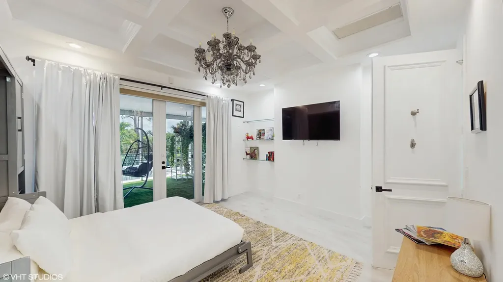 377 Squire Drive Wellington FL 33414