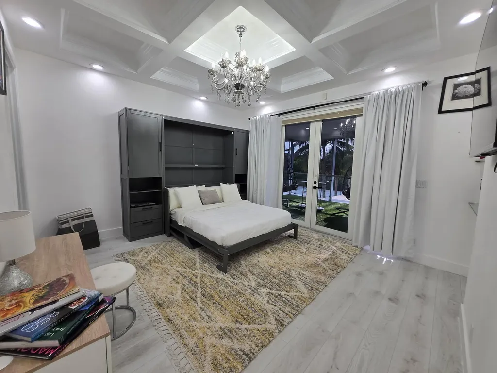 377 Squire Drive Wellington FL 33414