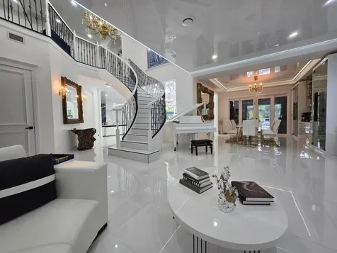 377 Squire Drive Wellington FL 33414