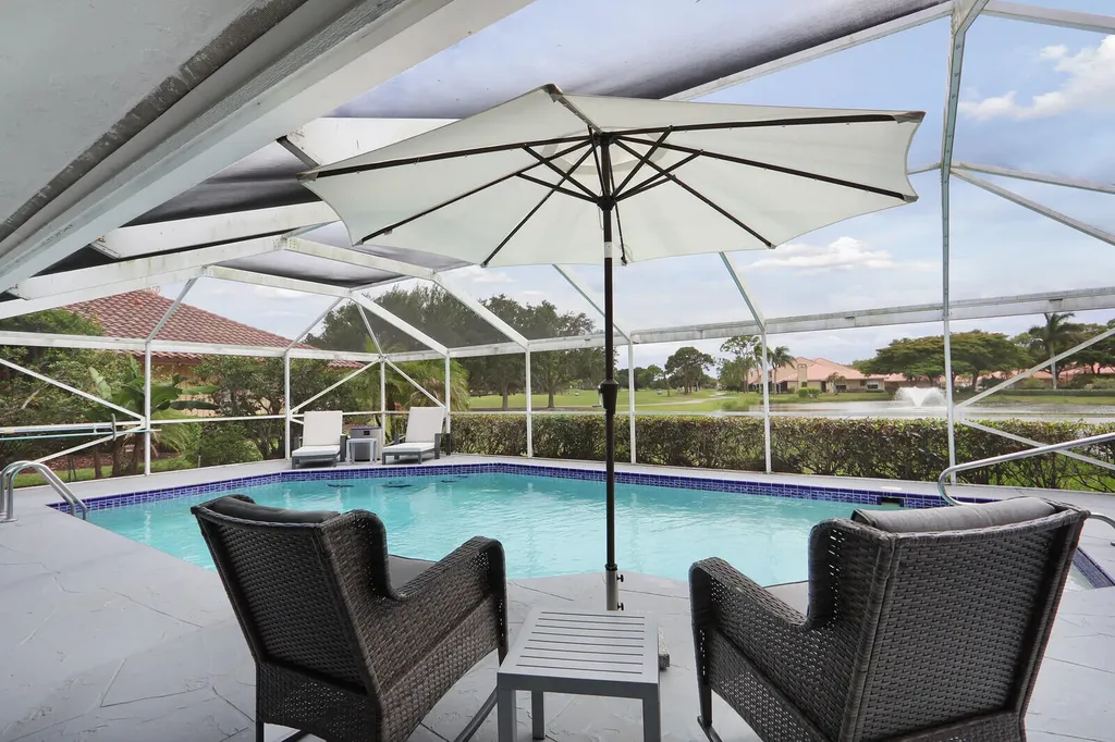 2 Old Fence Road Palm Beach Gardens FL 33418