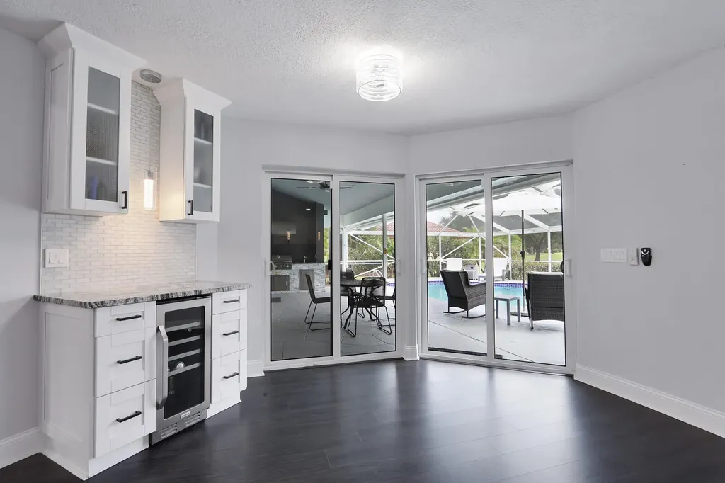 2 Old Fence Road Palm Beach Gardens FL 33418