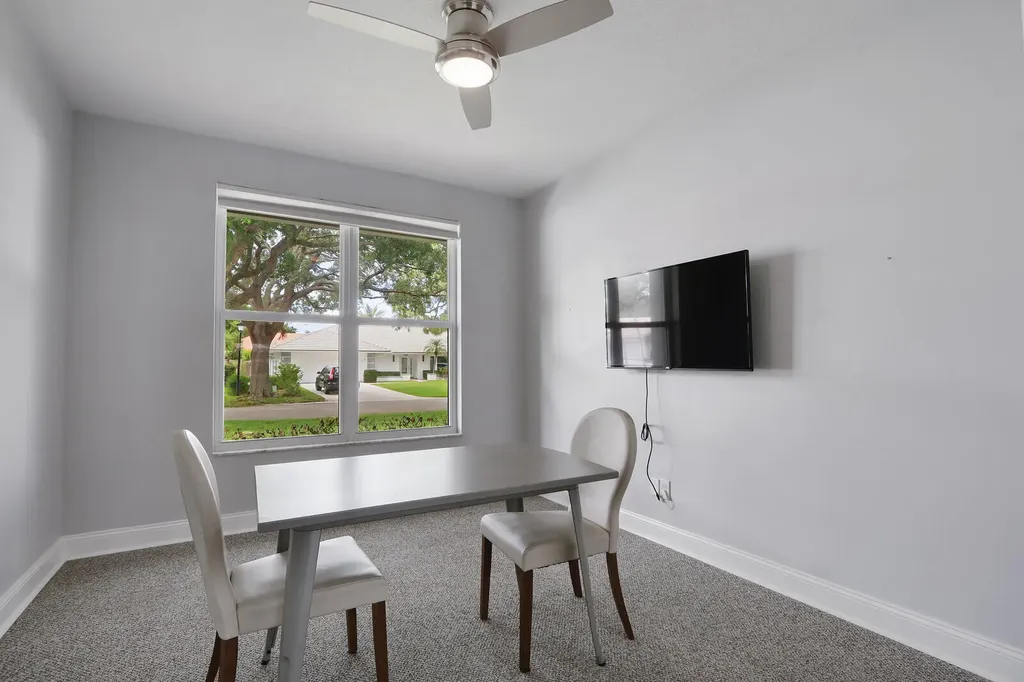2 Old Fence Road Palm Beach Gardens FL 33418
