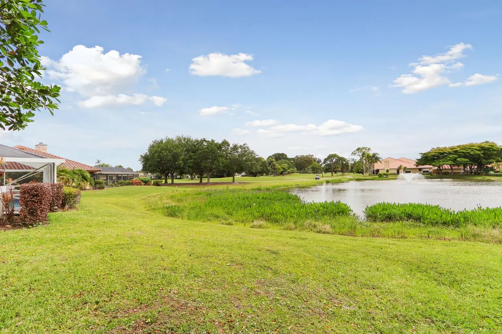 2 Old Fence Road Palm Beach Gardens FL 33418