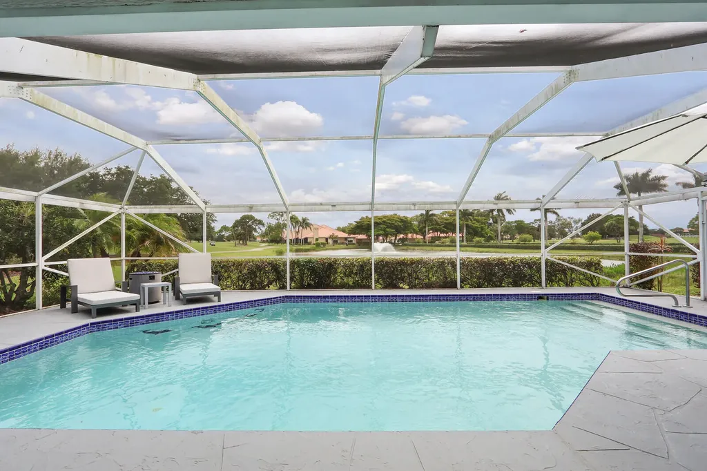 2 Old Fence Road Palm Beach Gardens FL 33418