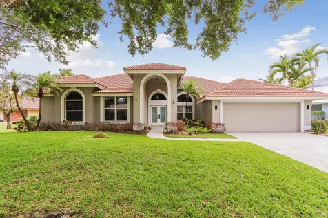 2 Old Fence Road Palm Beach Gardens FL 33418