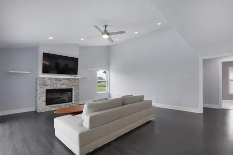 2 Old Fence Road Palm Beach Gardens FL 33418