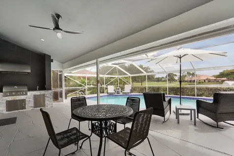 2 Old Fence Road Palm Beach Gardens FL 33418
