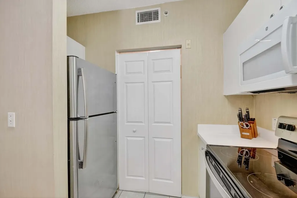 11740 St Andrews Place Wellington FL 33414