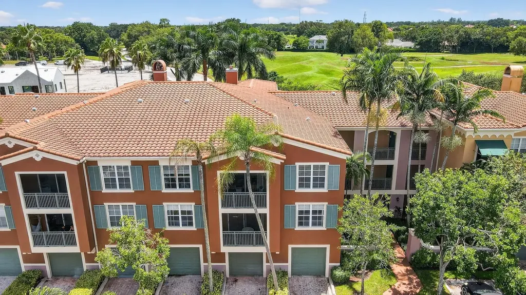 11740 St Andrews Place Wellington FL 33414