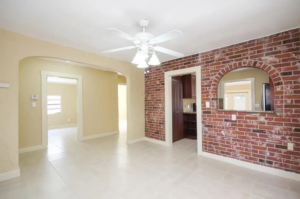 410 Franklin Road West Palm Beach FL 33405