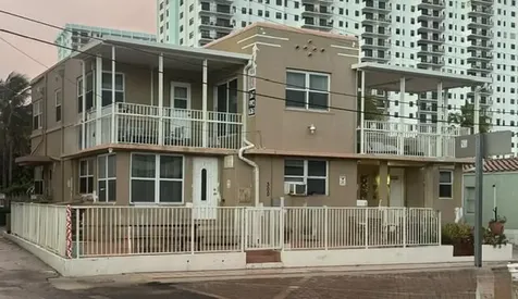 300 Georgia Street Hollywood FL 33019