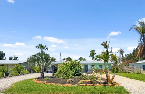 1644 NE Arch Avenue Jensen Beach FL 34957