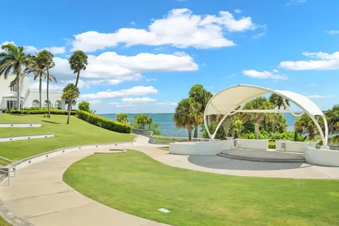 1644 NE Arch Avenue Jensen Beach FL 34957