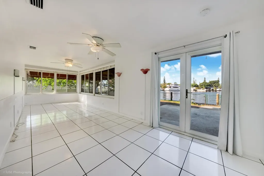 2141 SW 23rd Avenue Fort Lauderdale FL 33312