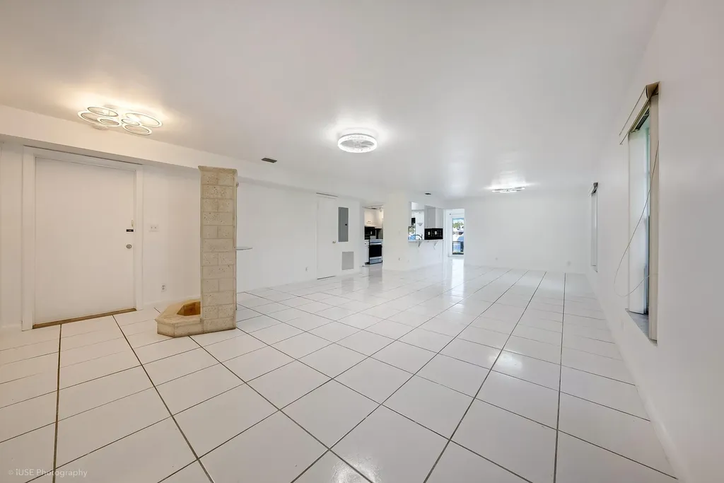 2141 SW 23rd Avenue Fort Lauderdale FL 33312