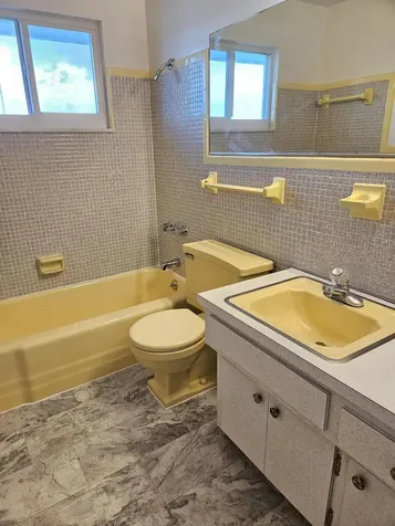 2141 SW 23rd Avenue Fort Lauderdale FL 33312