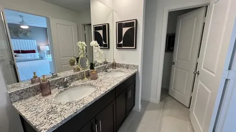 492 Salisbury Circle Fort Pierce FL 34982