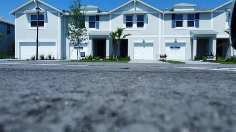 492 Salisbury Circle Fort Pierce FL 34982