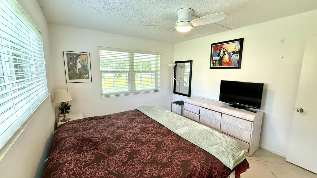 316 Markham Deerfield Beach FL 33442