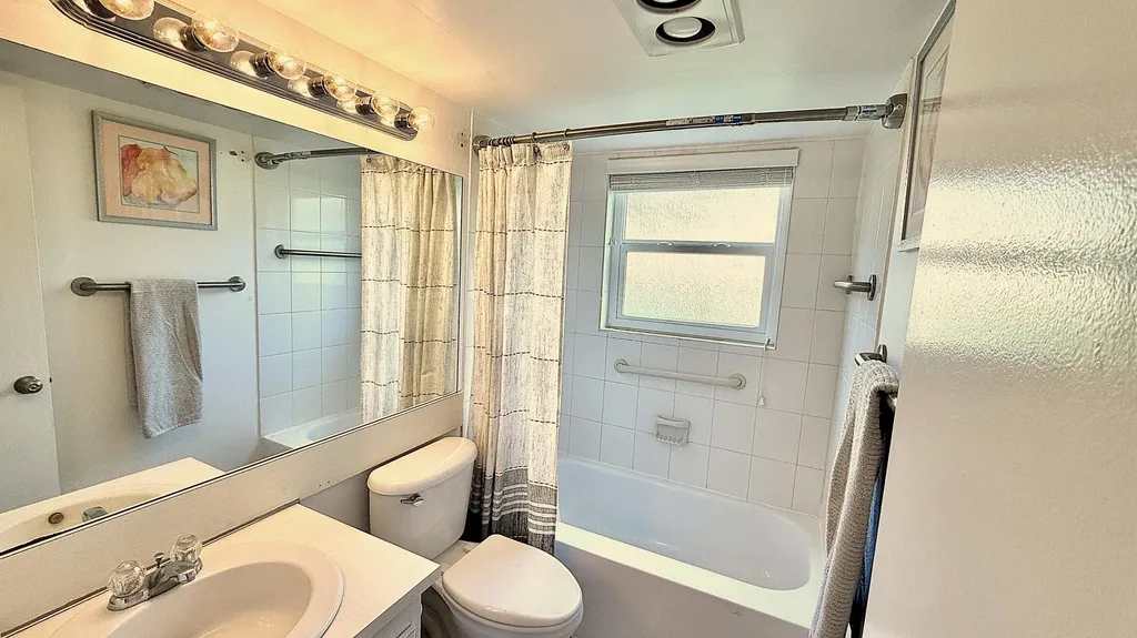 316 Markham Deerfield Beach FL 33442