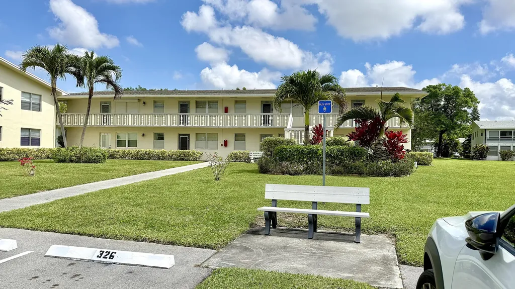 316 Markham Deerfield Beach FL 33442