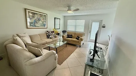 316 Markham Deerfield Beach FL 33442