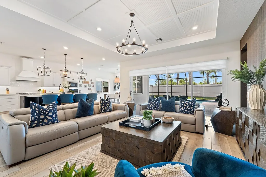 12172 Waterstone Circle Palm Beach Gardens FL 33412