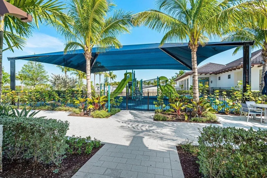 12172 Waterstone Circle Palm Beach Gardens FL 33412