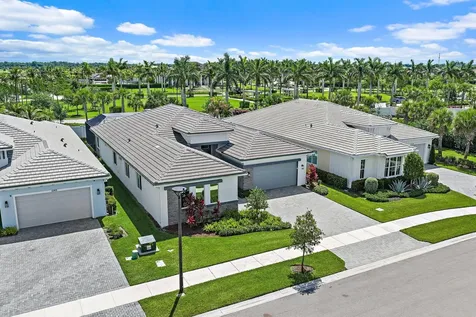 12172 Waterstone Circle Palm Beach Gardens FL 33412