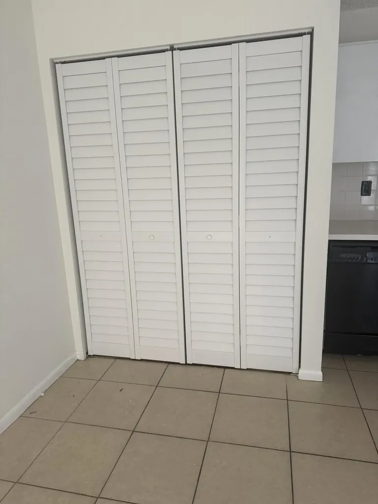 633 Executive Center Drive West Palm Beach FL 33401