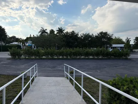 202 Palm Court Delray Beach FL 33444