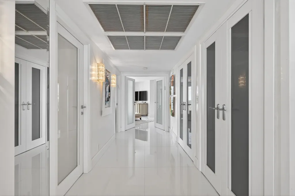 10155 Collins Avenue Bal Harbour FL 33154