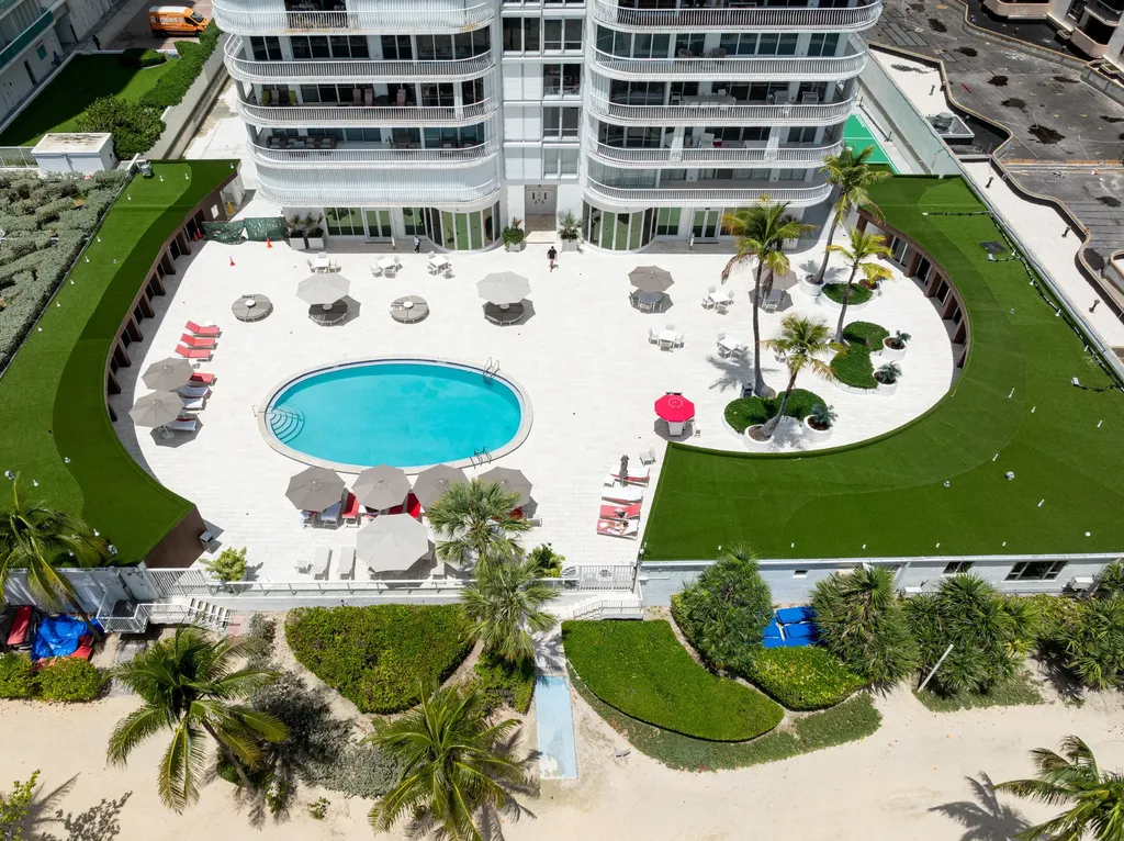 10155 Collins Avenue Bal Harbour FL 33154