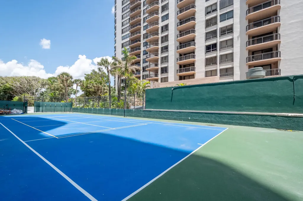 10155 Collins Avenue Bal Harbour FL 33154