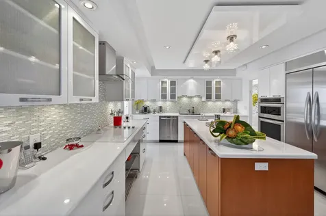 10155 Collins Avenue Bal Harbour FL 33154